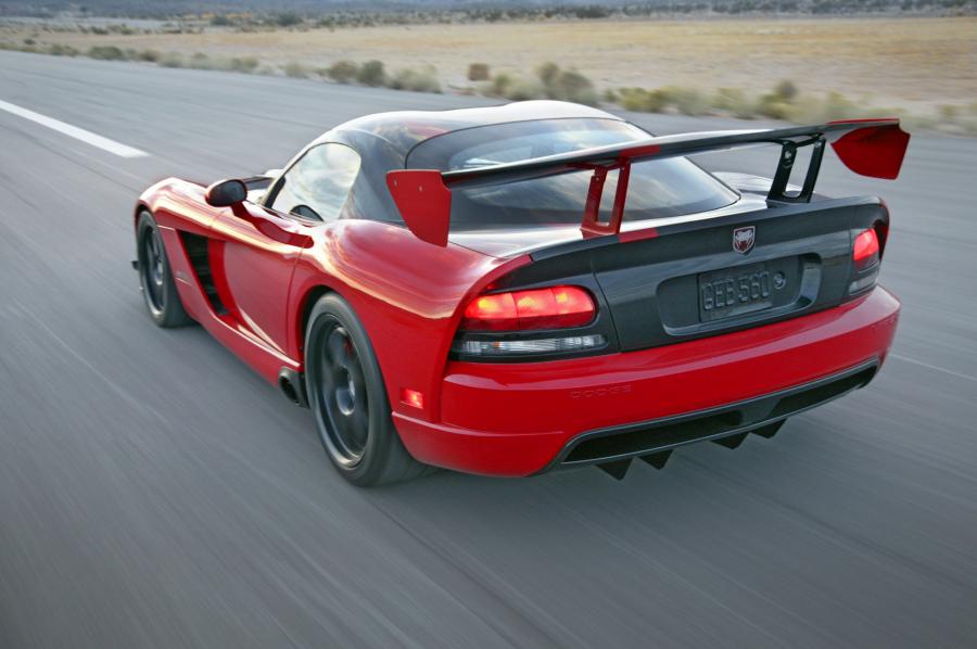  Dodge Viper SRT10 ACR 1:33 Edition (ZB II) 2010 года  (фото 12 из 25)